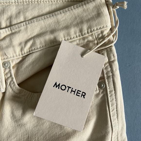 NWT Mother High Waisted Rascal Ankle Fray Chalk It Up Ivory Jeans - Picture 5 of 8